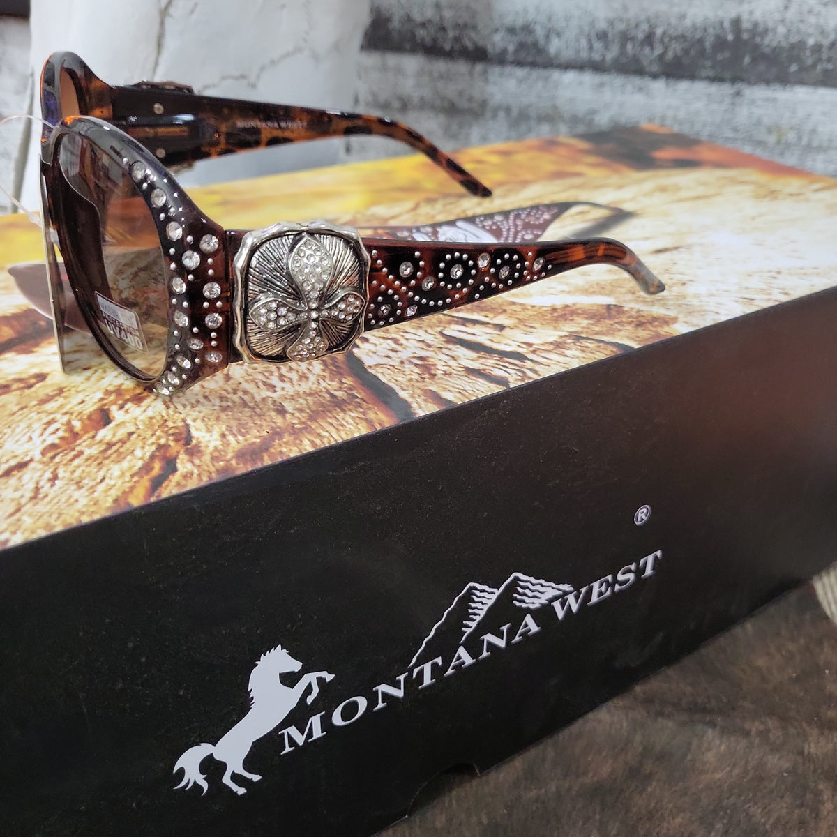 Montana West Western Collection Cross Sunglasses