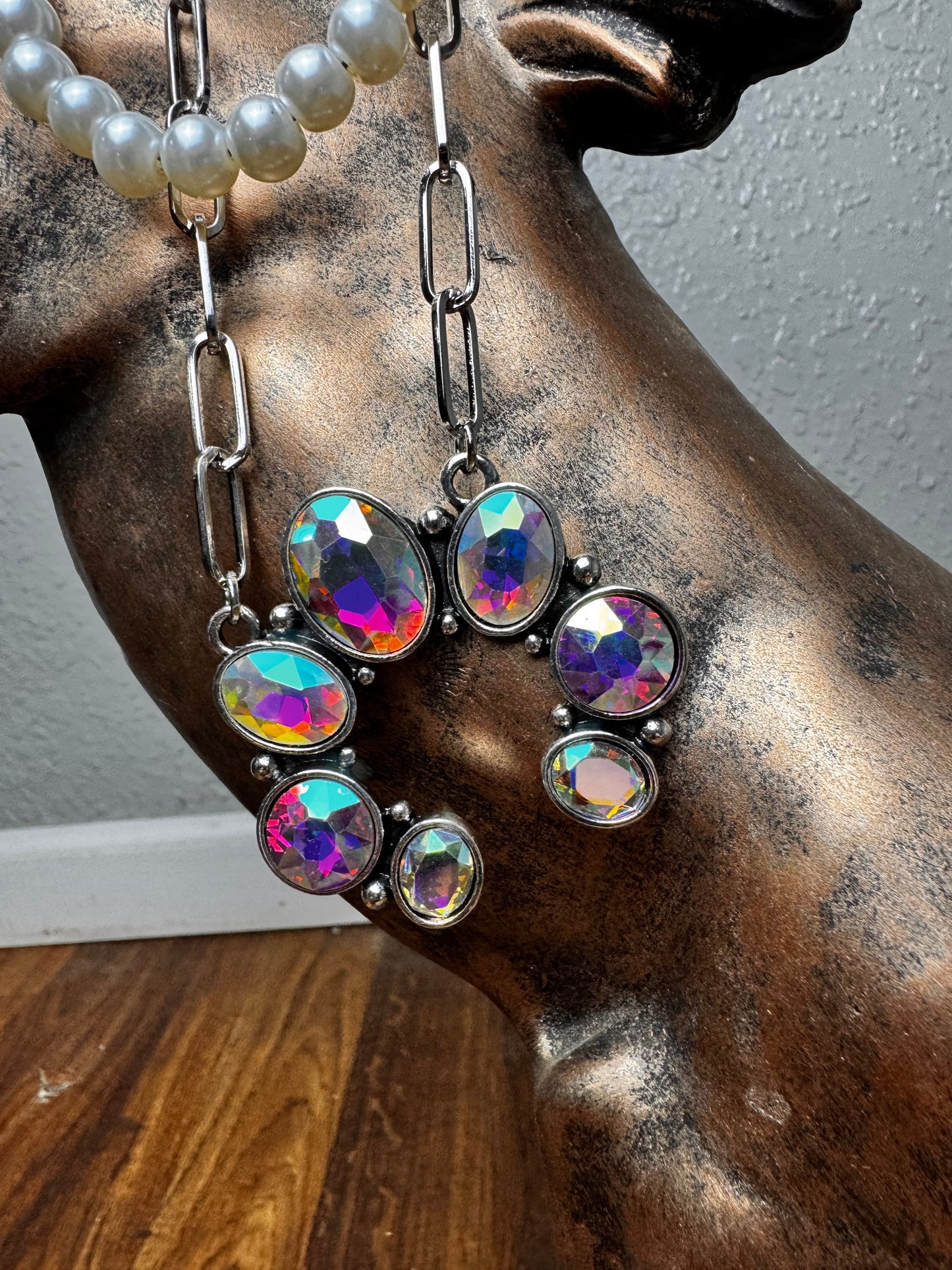The Pretty Western Necklace