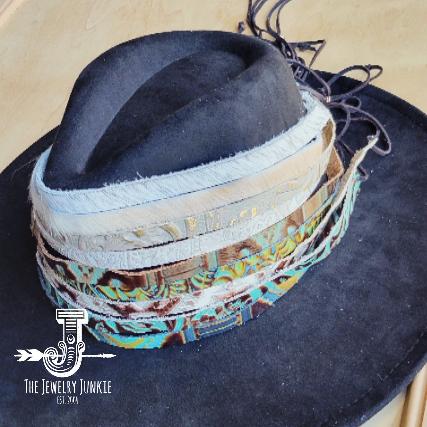 **White and Gold Gator Embossed Leather Hat Band Only w/ Turquoise Slab 951v