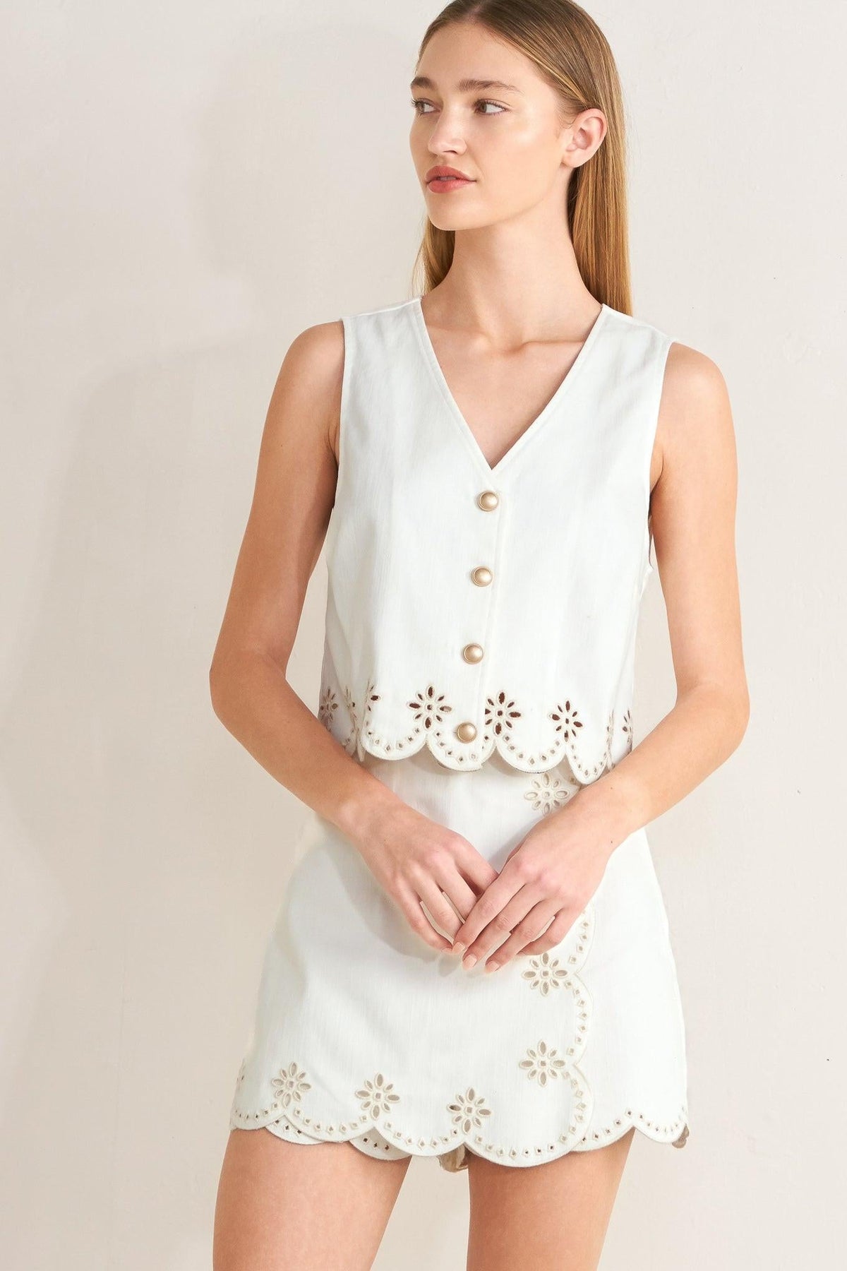 SEAFOAM SCALLOP WOVEN VEST