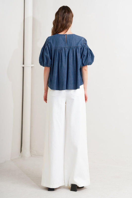 COTTAGE SPELL CHAMBRAY TOP