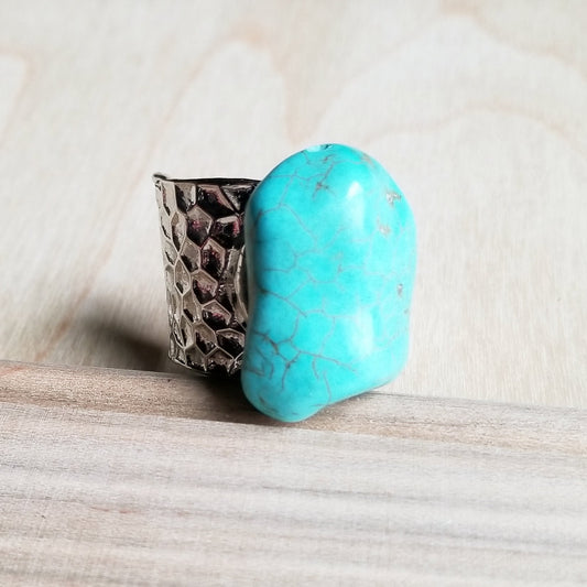 **Turquoise Chunk on Cuff Ring 012o