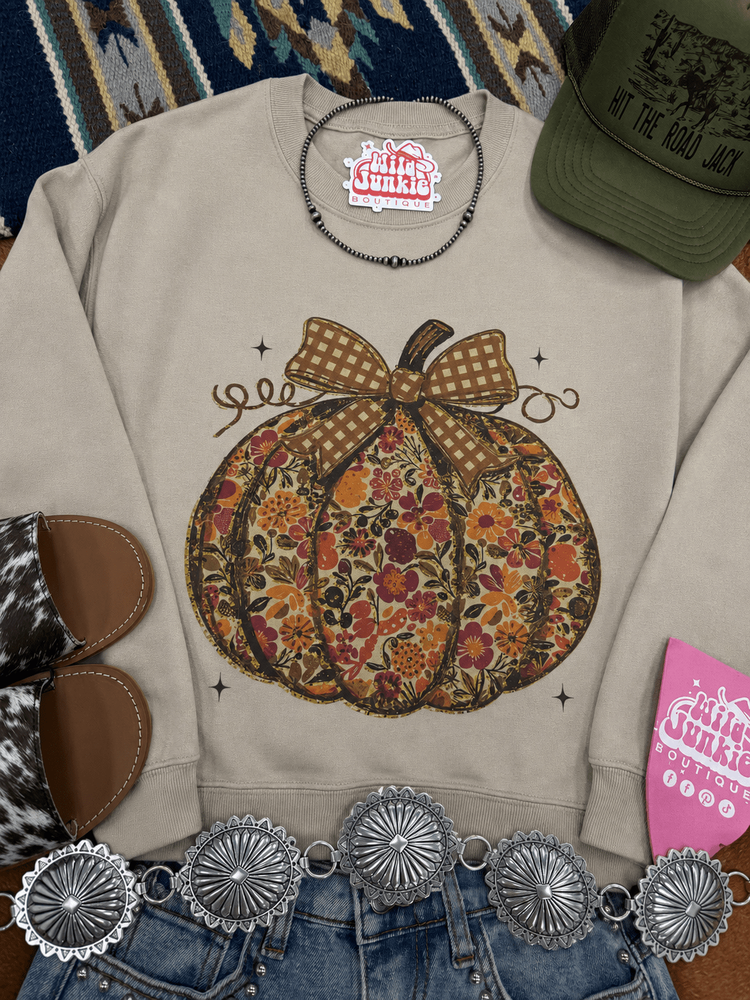 Floral Bow Pumpkin Graphic Sweatshirt