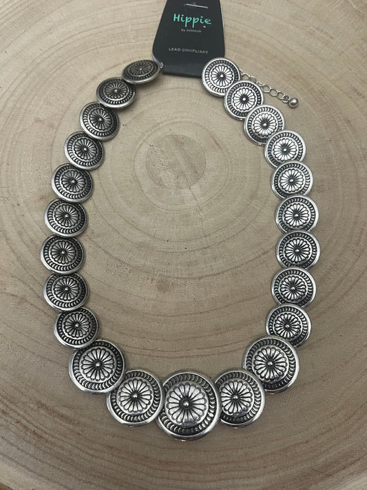 Western Overlapping Concho Necklace — 18 Inch Southwestern Statement