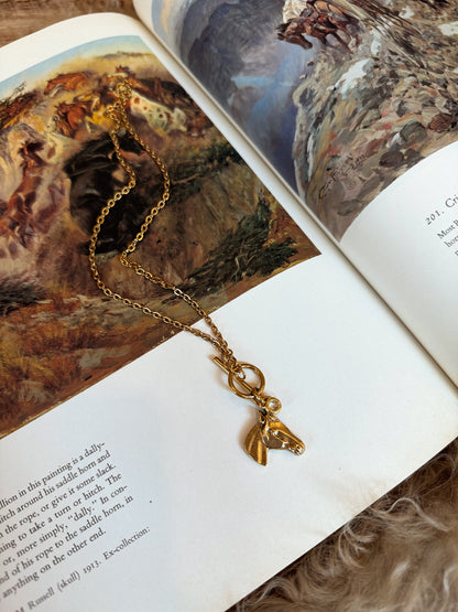 The Filly Necklace in Gold