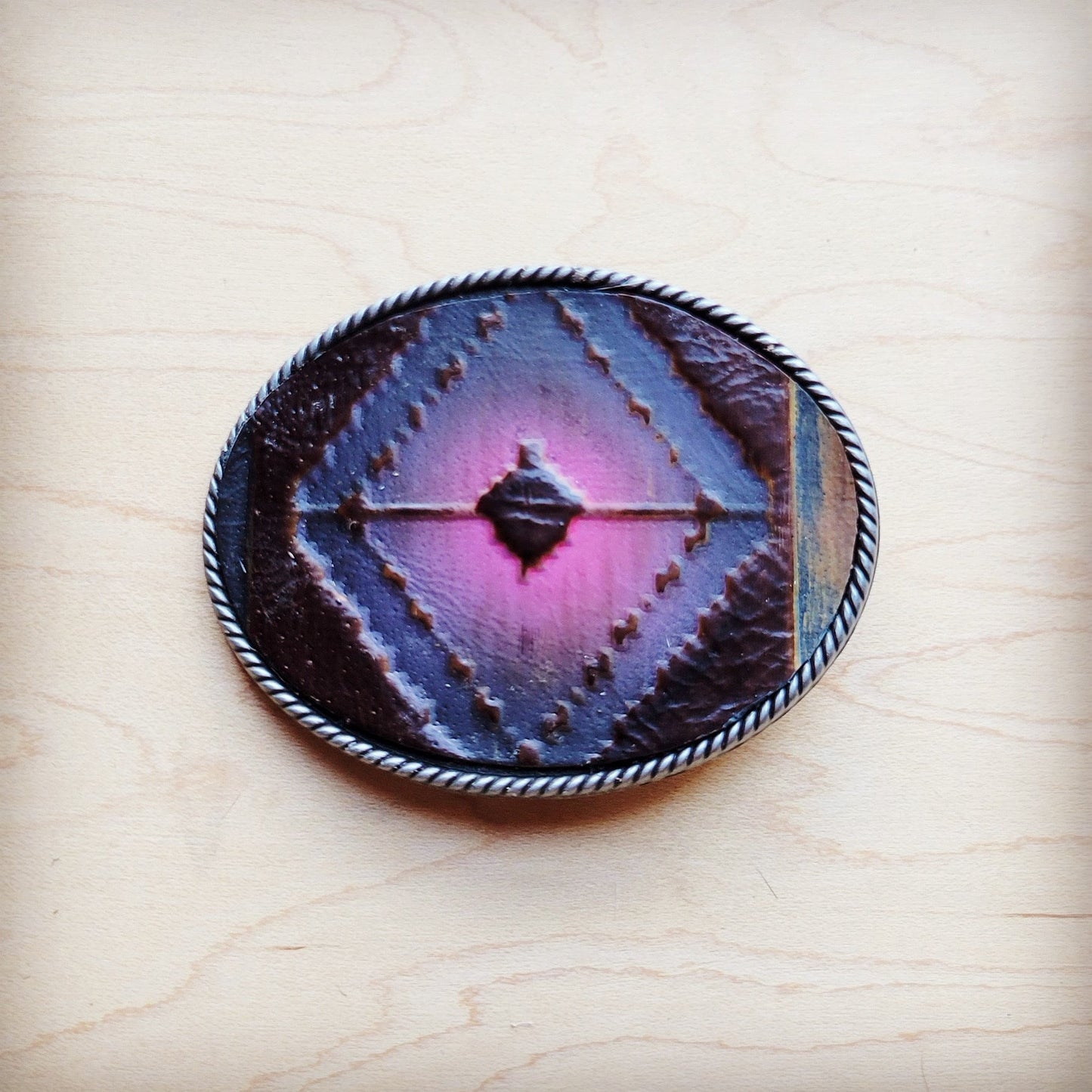 **Rope Edge Magenta Navajo Leather Belt Buckle 907L
