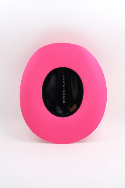 The Mustang - Pink