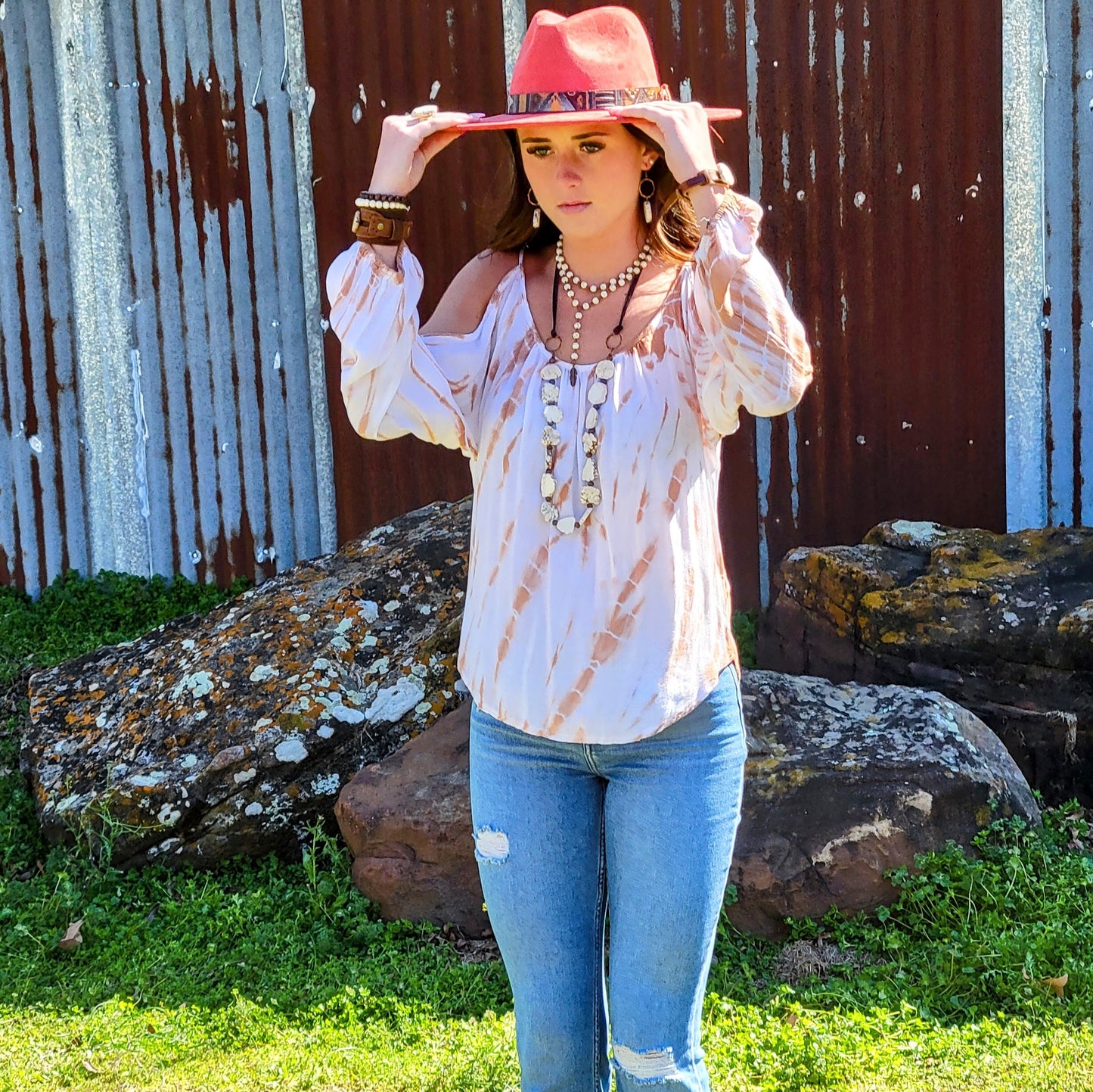 Double Strand Lariat White Turquoise Necklace w/ Copper Feather 259q