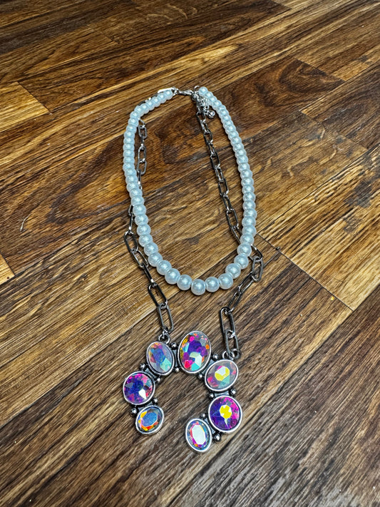 The Pretty Western Necklace