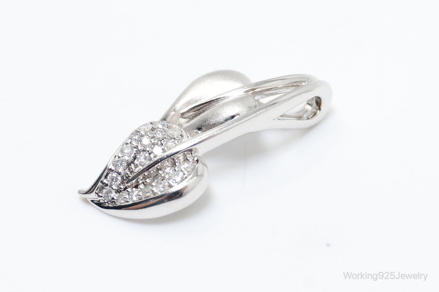 Vintage Cubic Zirconia Leaves Sterling Silver Necklace Pendant