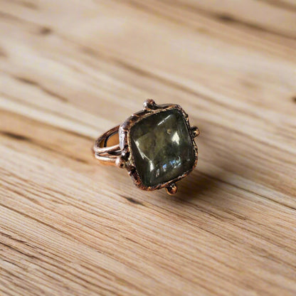 Genuine Labradorite Ring Square Antique Copper 012xa*
