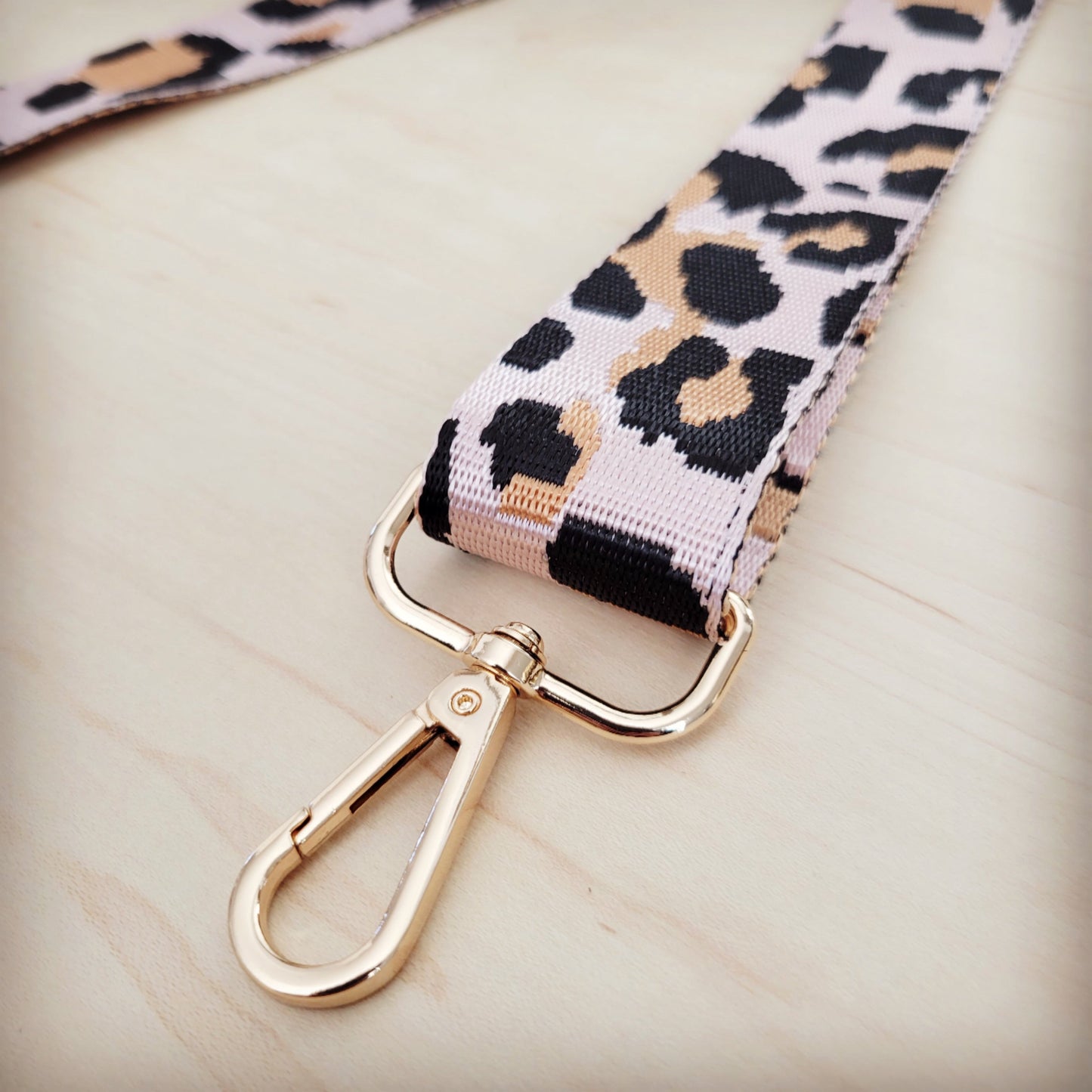 Nylon Adjustable Leopard Print Crossbody Strap 401s