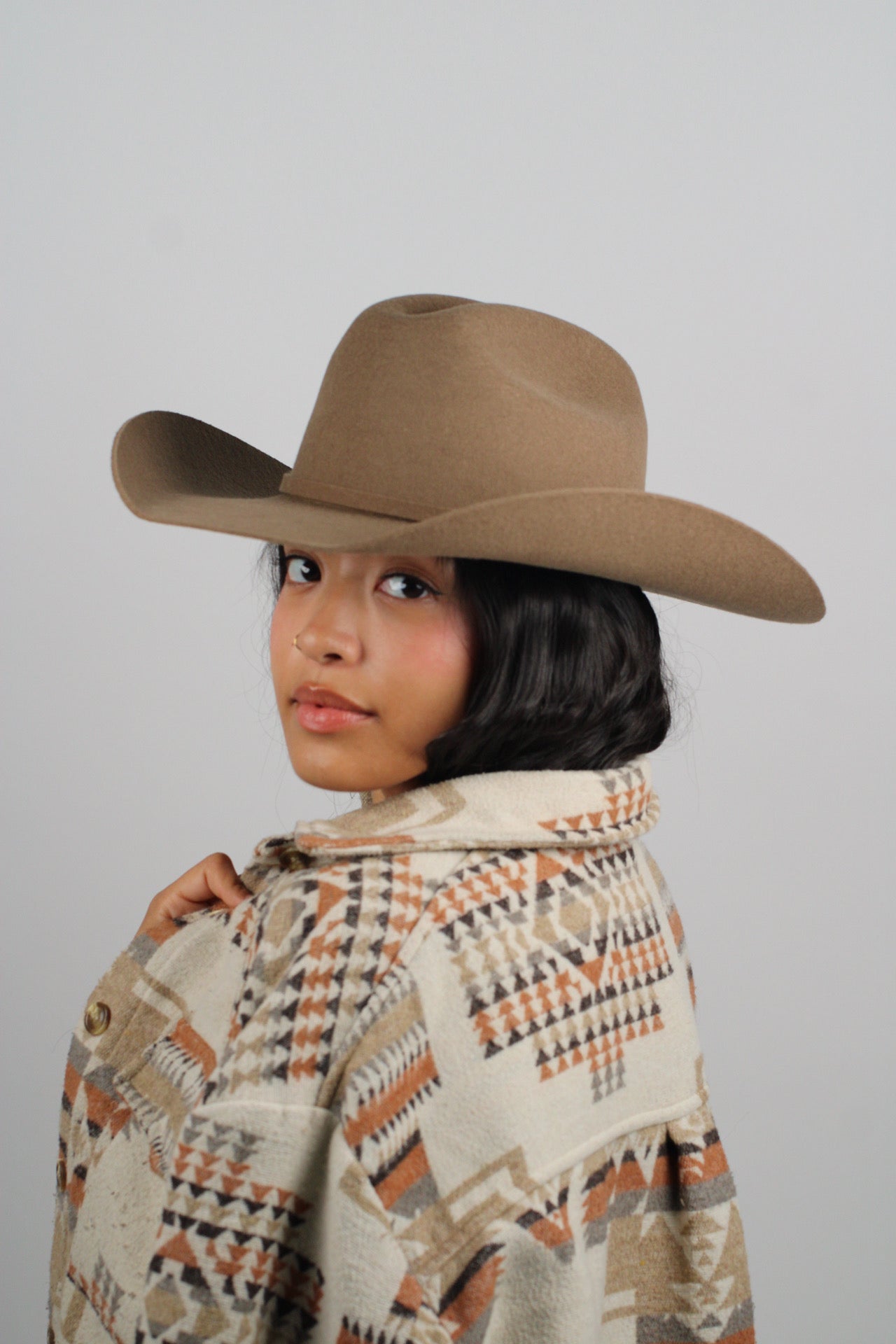 The Mustang - Khaki