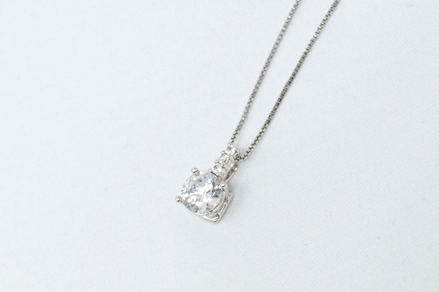 Lovely Large Simulated Diamond Sweetheart Necklace Sterling Silver 16"