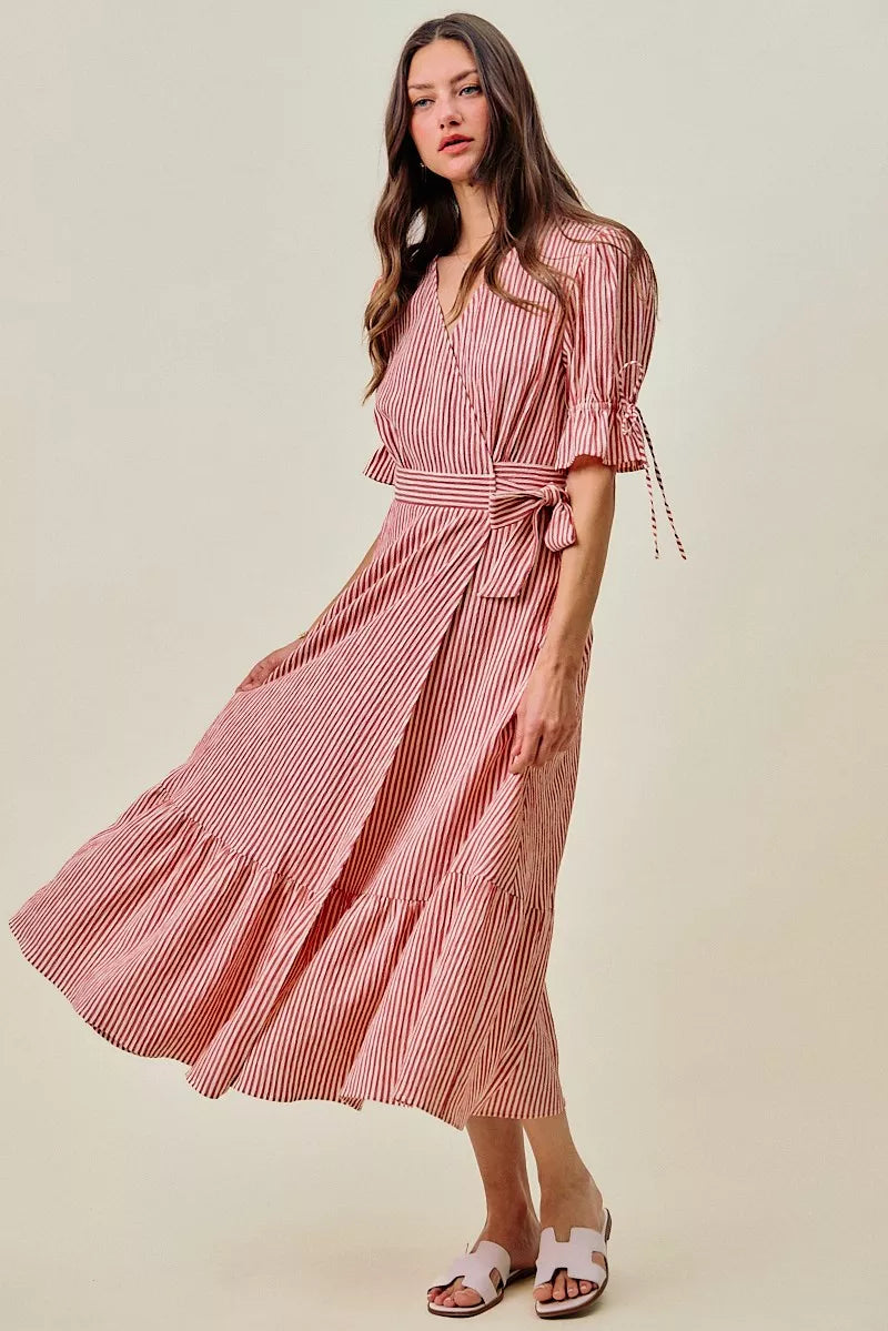 SO ME Stripe Textured Short Sleeves Lined Wrap Midi Dress