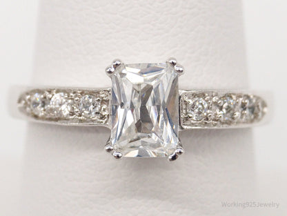Vintage Cubic Zirconia Sterling Silver Ring - Size 8