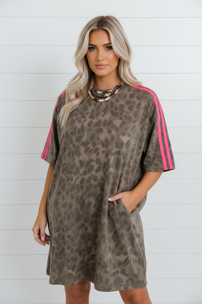 Leopard Contrast Stripe T-Shirt Dress
