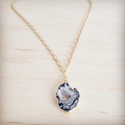 **Gilded Black Agate Necklace 257ma