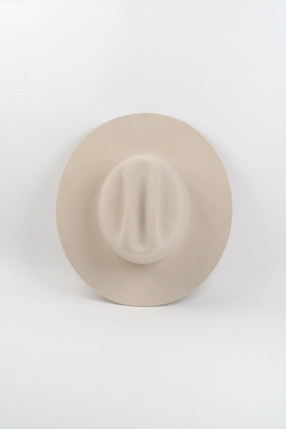 The Dakota - Ivory