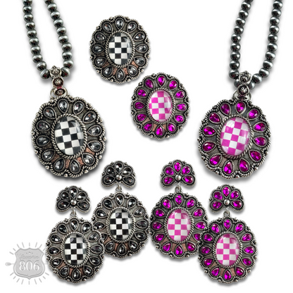 Western oval rhinestone earring with checkerboard inlay