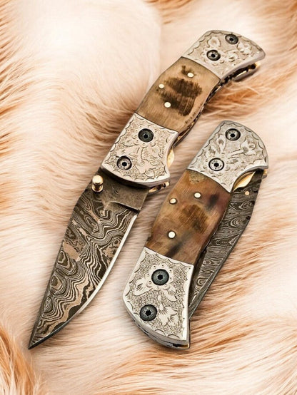 Handmade Damascus Folding Knife – Sheep Horn Handle