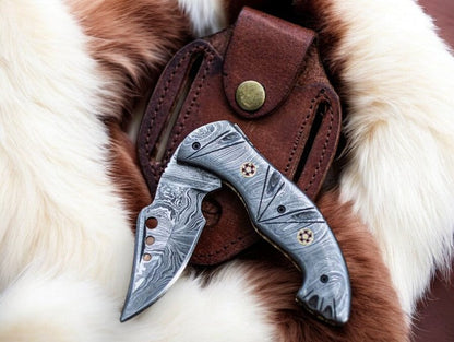 Custom Handmade Damascus Pocket Knife – 3" Blade