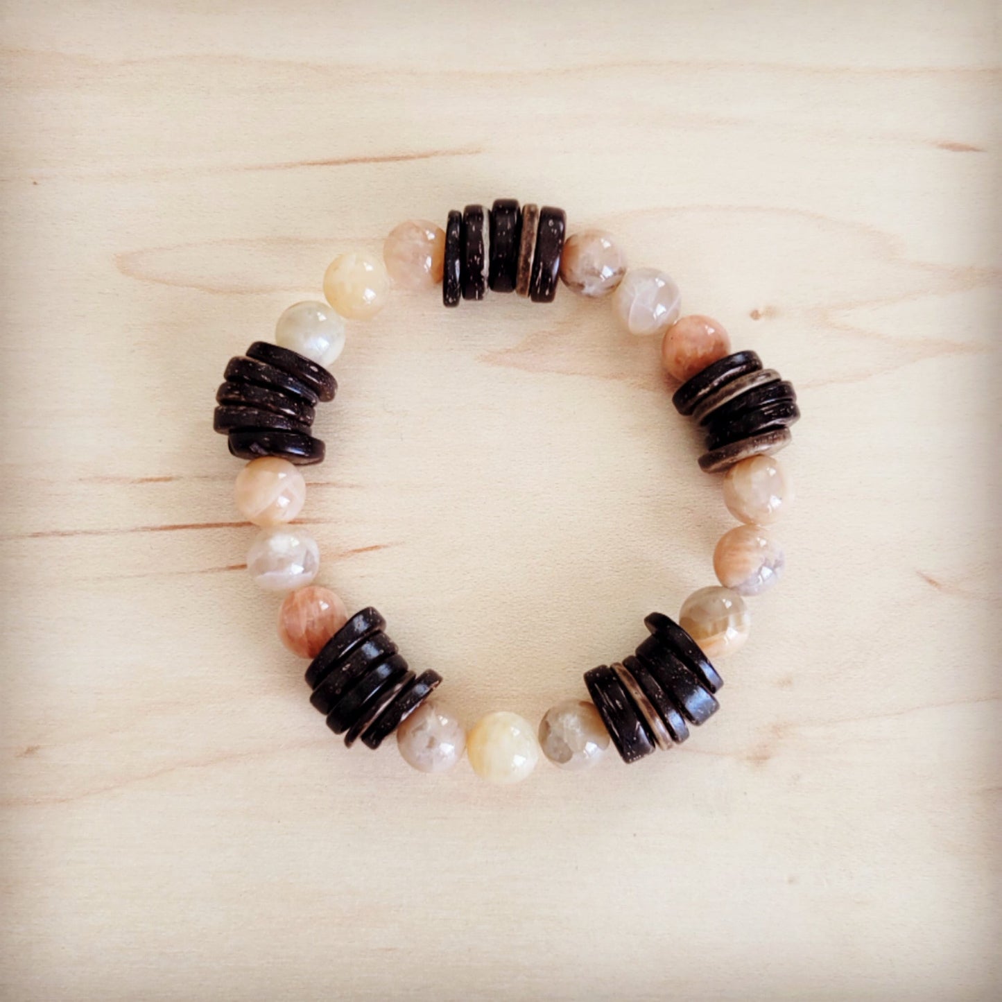 Natural Agate and Wood Beaded Stretch Bracelet 811n