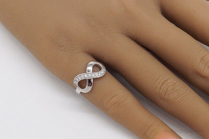 Vintage ESSE Cubic Zirconia Infinity Sterling Silver Ring - Size 5
