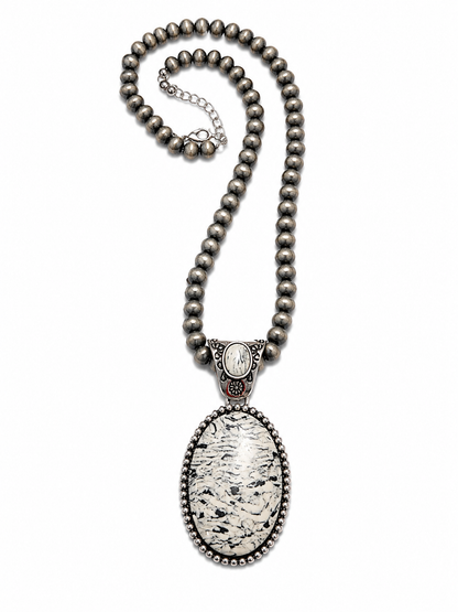 Gem Illusions White Bluff Necklace
