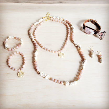 Frosted Sunstone Beaded Collar Necklace w/ Matte Gold Pendant 262n