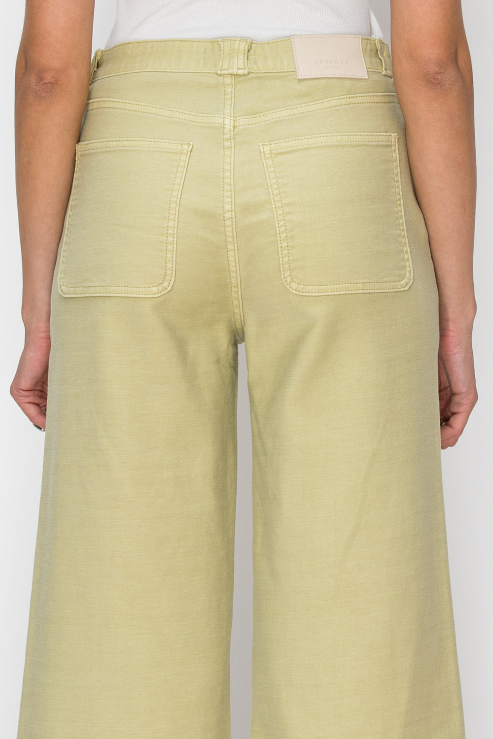 HIGH RISE WIDE LEG SAGE JEANS