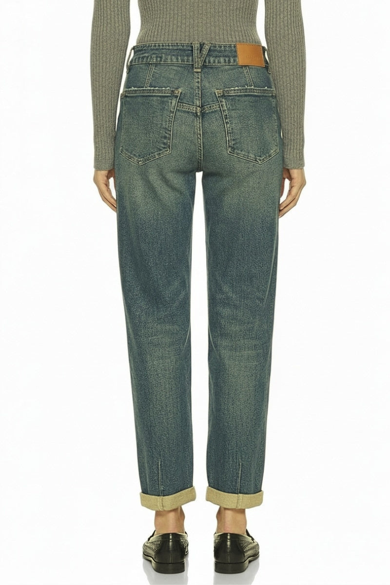 HIGH RISE TINTED MODERN BOYFRIEND JEANS
