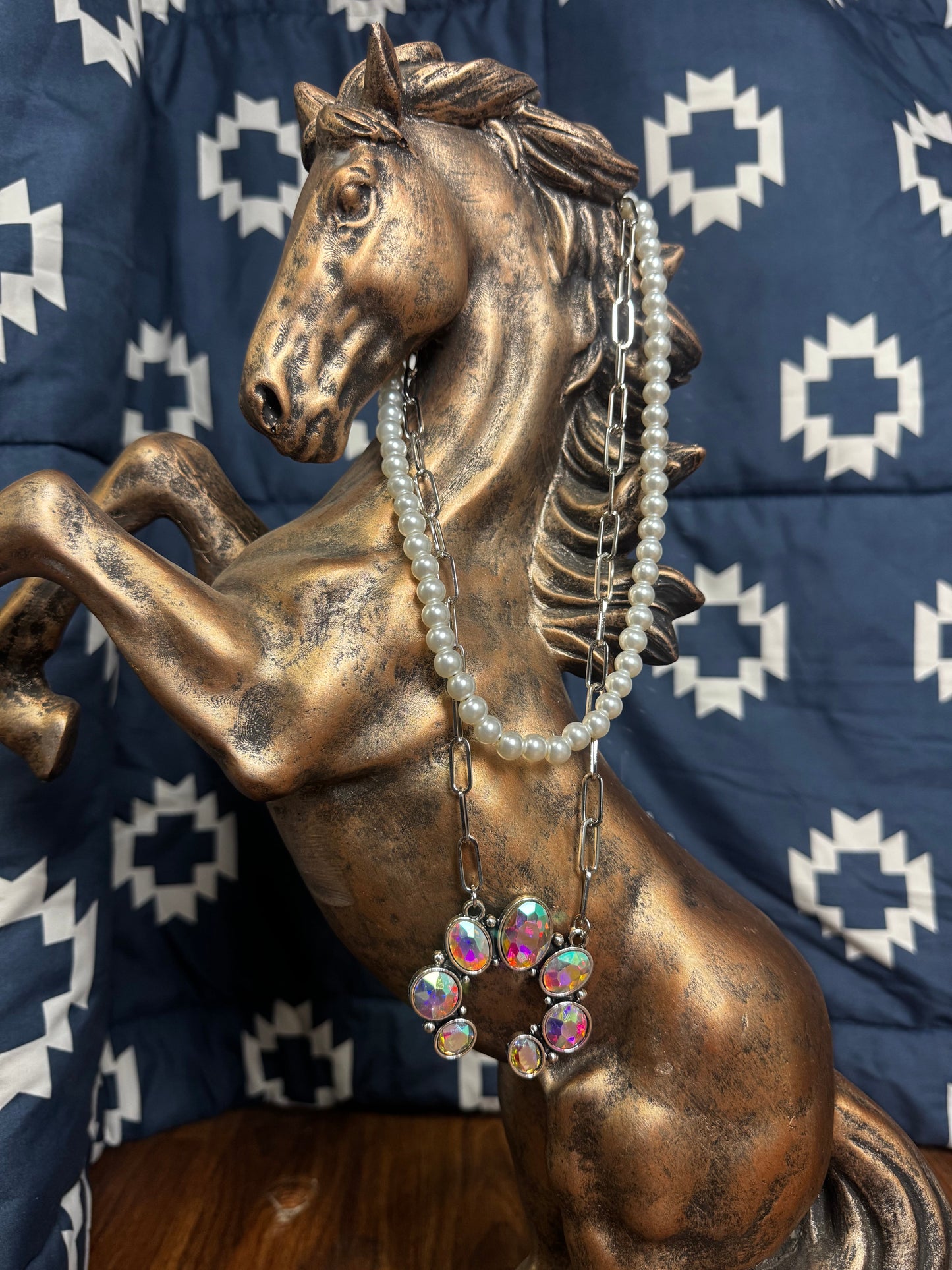 The Pretty Western Necklace