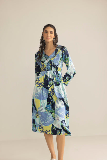 The KaleidoDream Long Dress in Lavender White