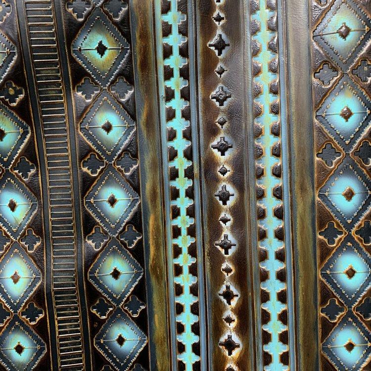 **Narrow Leather Oval Earrings Blue Navajo w/ Turquoise 206t