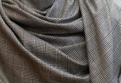 Checkmate Houndstooth Scarf