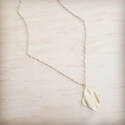 **Gilded Wave Pendant Necklace 257mb