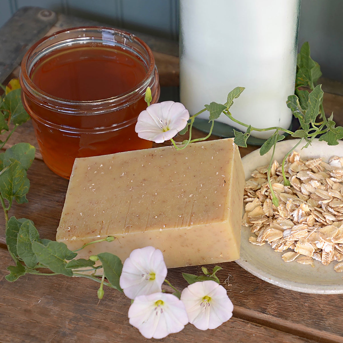 Donkey Milk Soap, Colloidal Oat & Honey 4.5 oz