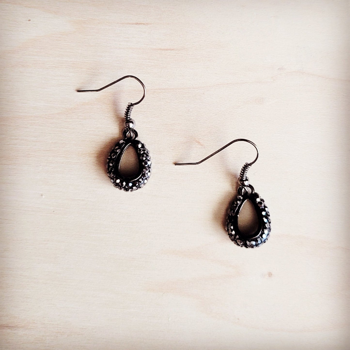 **Shadow Sparkle Drop Earrings 219ch