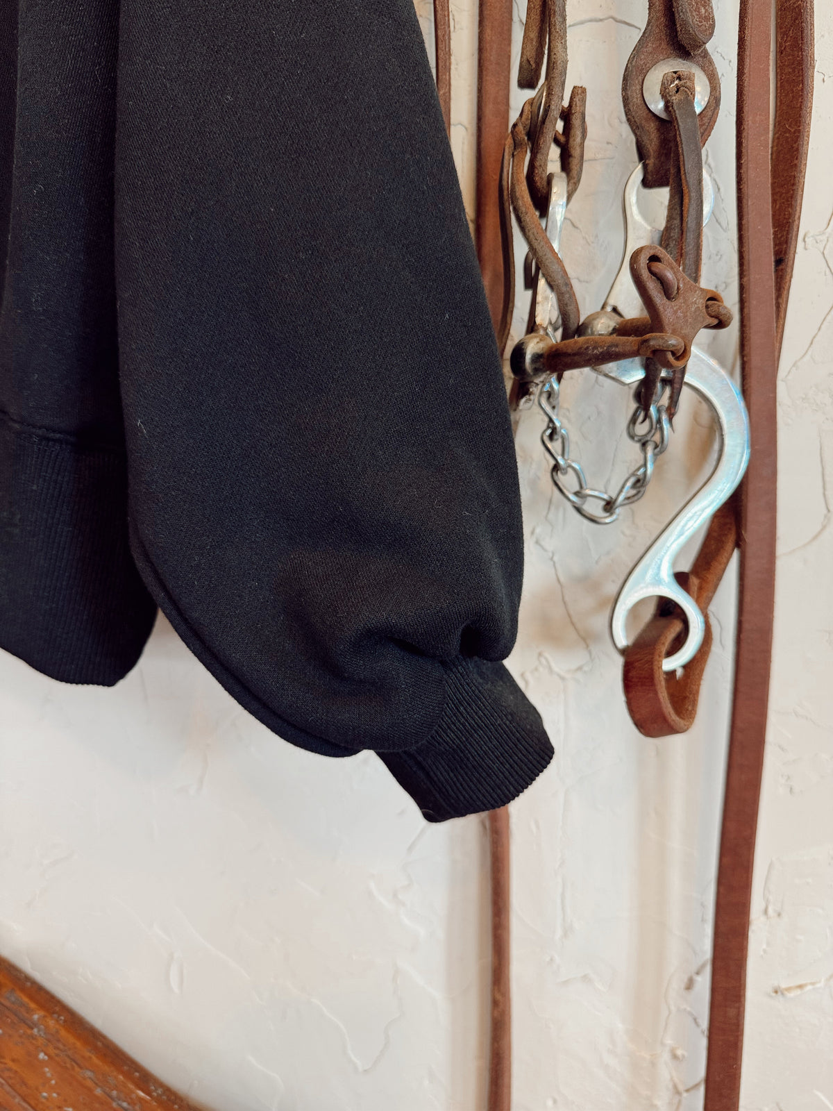 The Piper Sweatshirt in Black