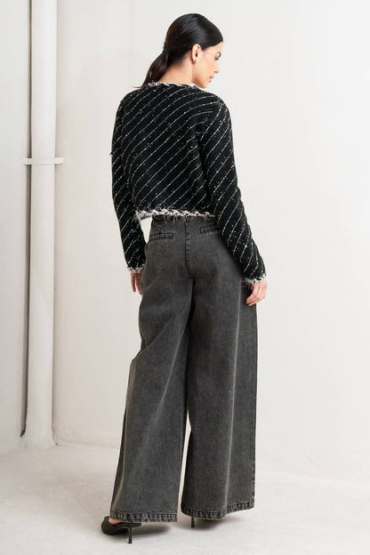 NOIR LINEAR SWEATER KNIT JACKET