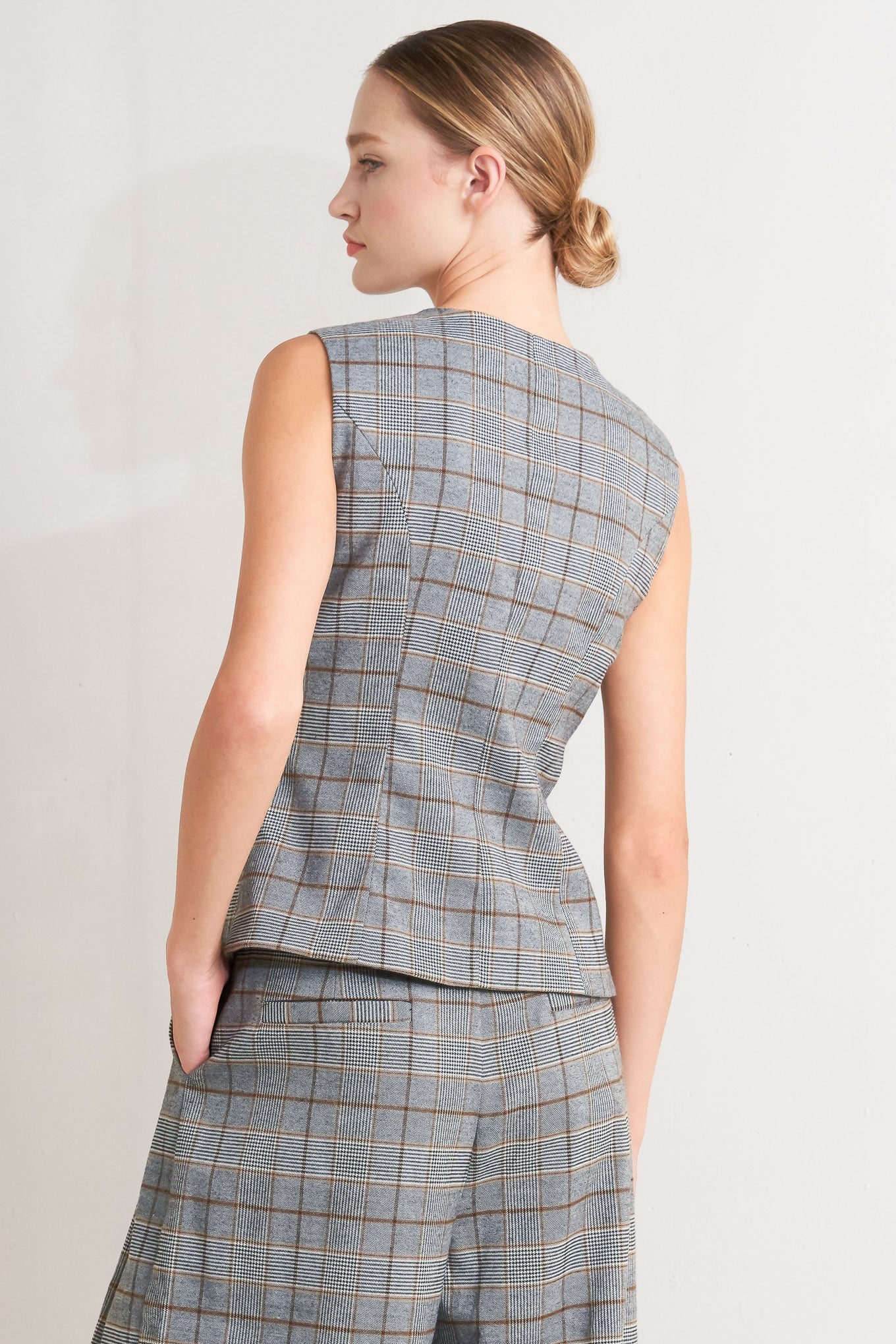 NEW AGE WOVEN VEST
