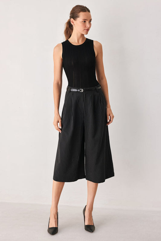PARK AVENUE PINSTRIPE WOVEN CULOTTE PANTS
