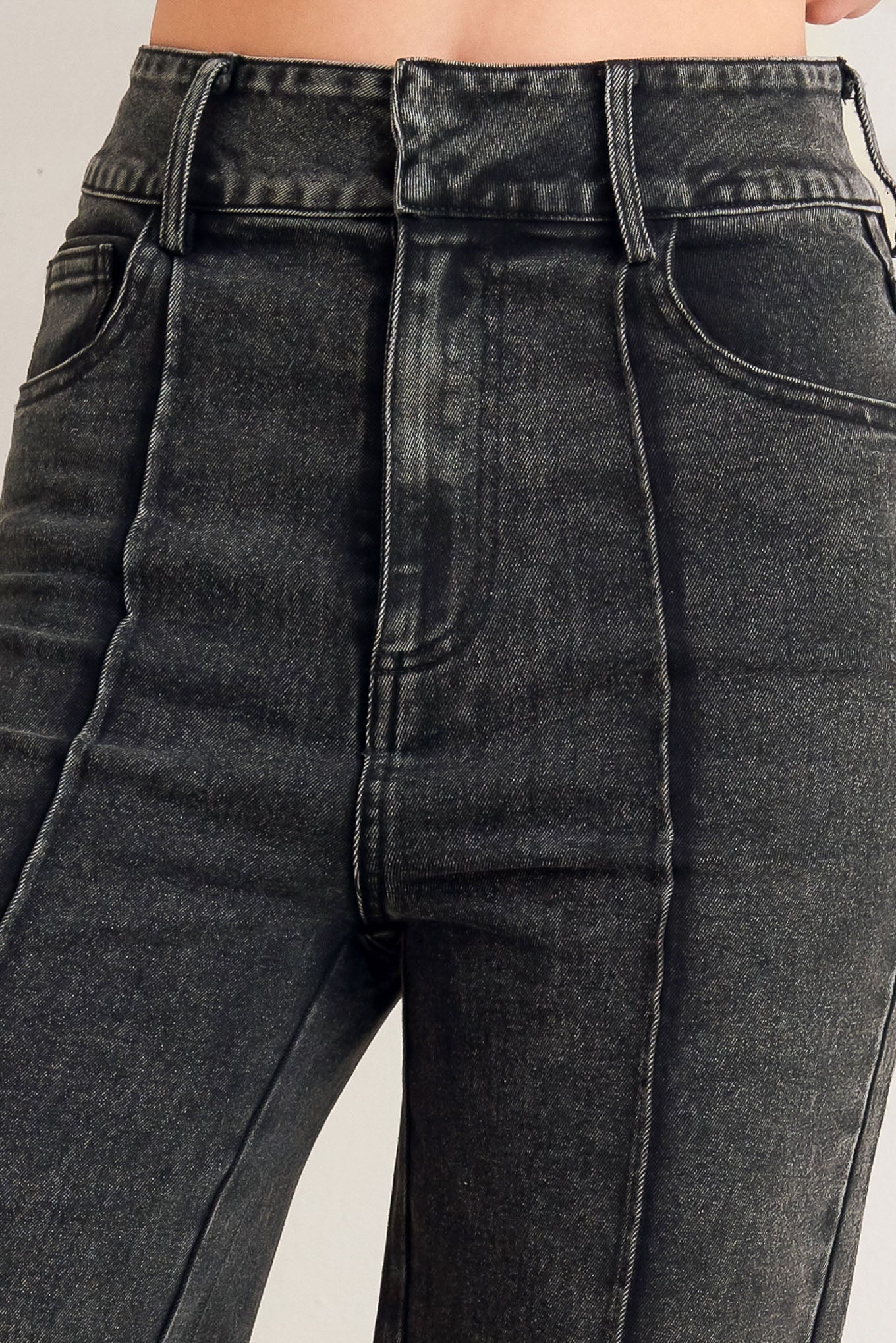 ELEGANT EVERYDAY LOOK DENIM PANTS