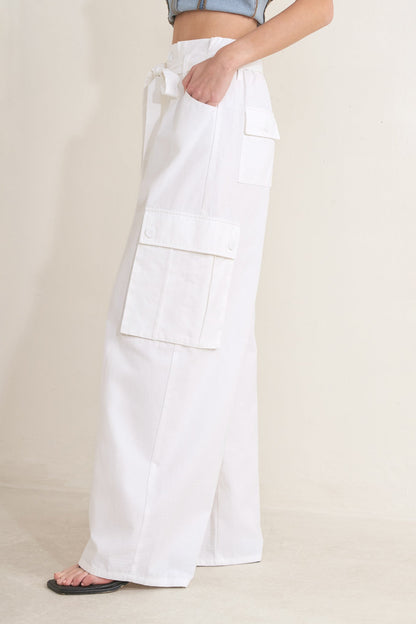 WHITE DRIFT WOVEN CARGO PANTS