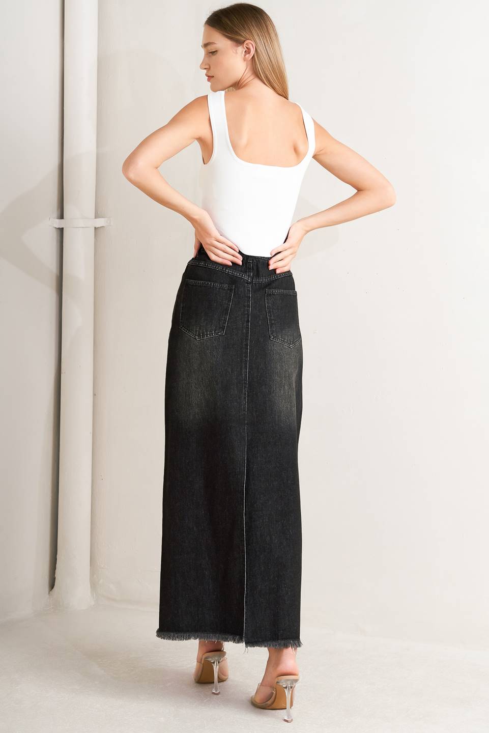 LUXE BASIC SWEATER TOP