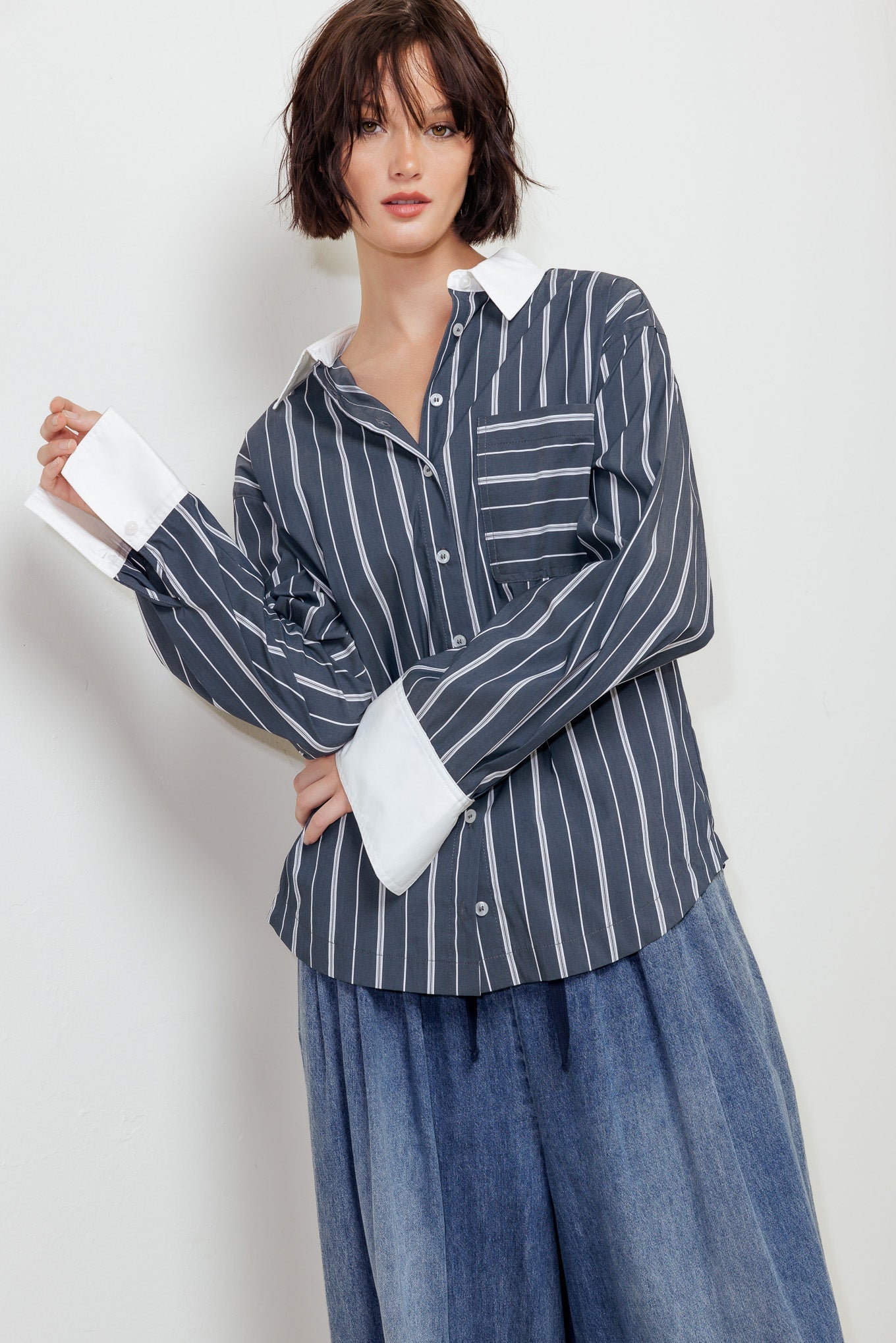 BEHIND THE GRIN WOVEN TOP