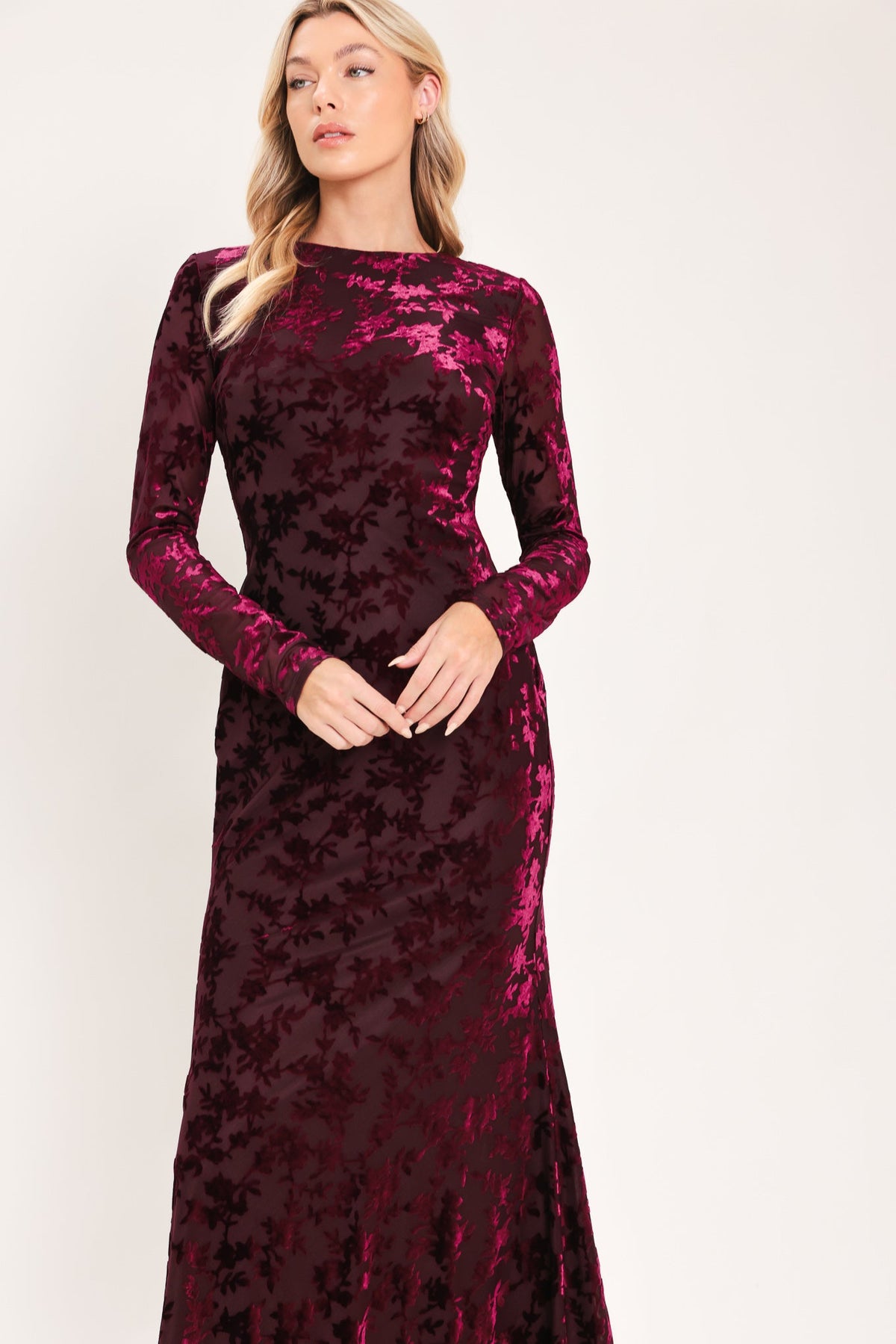 CABERNET FLORAL MUSE VELVET MIDI DRESS