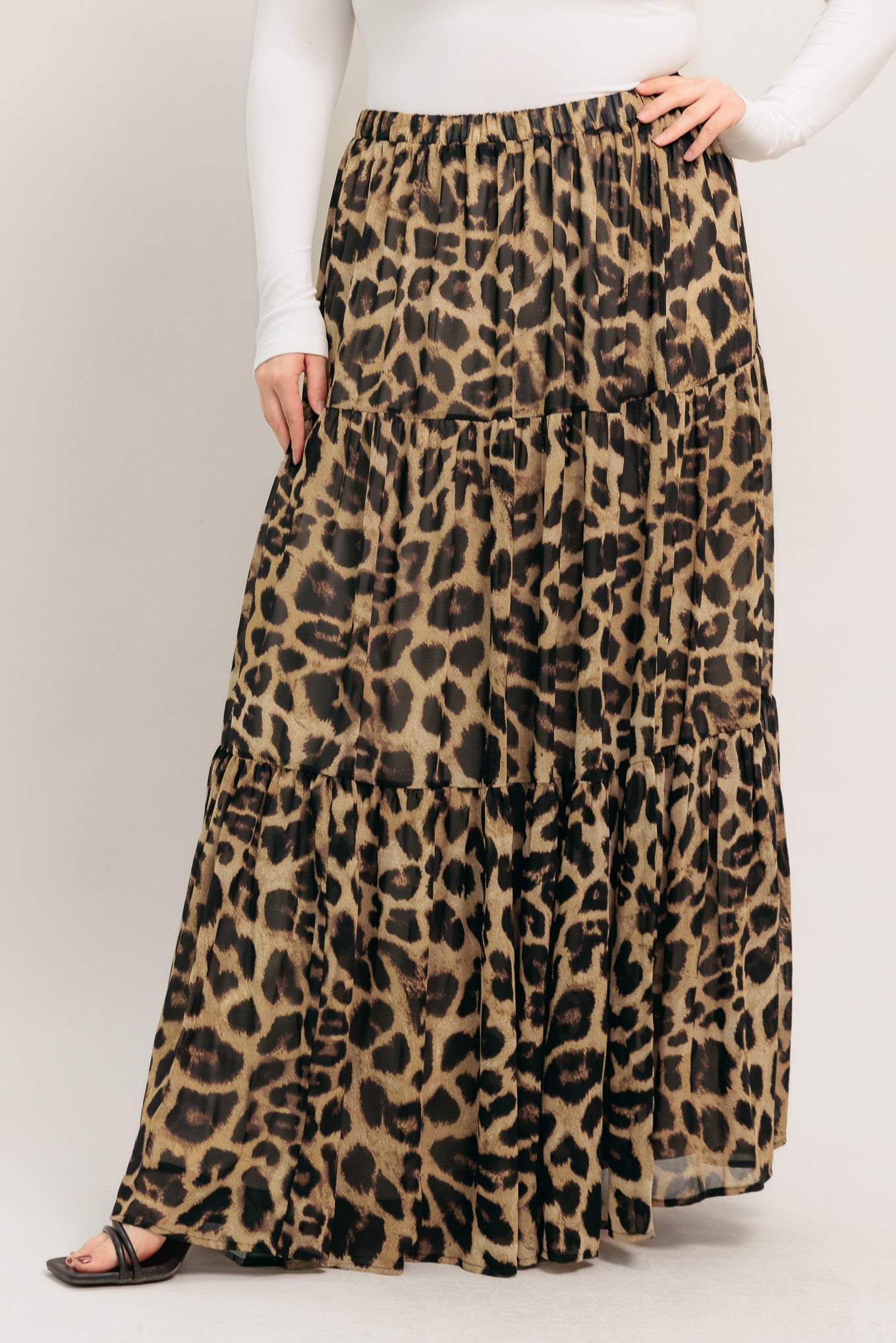 SEASONLESS STYLING WOVEN MAXI SKIRT