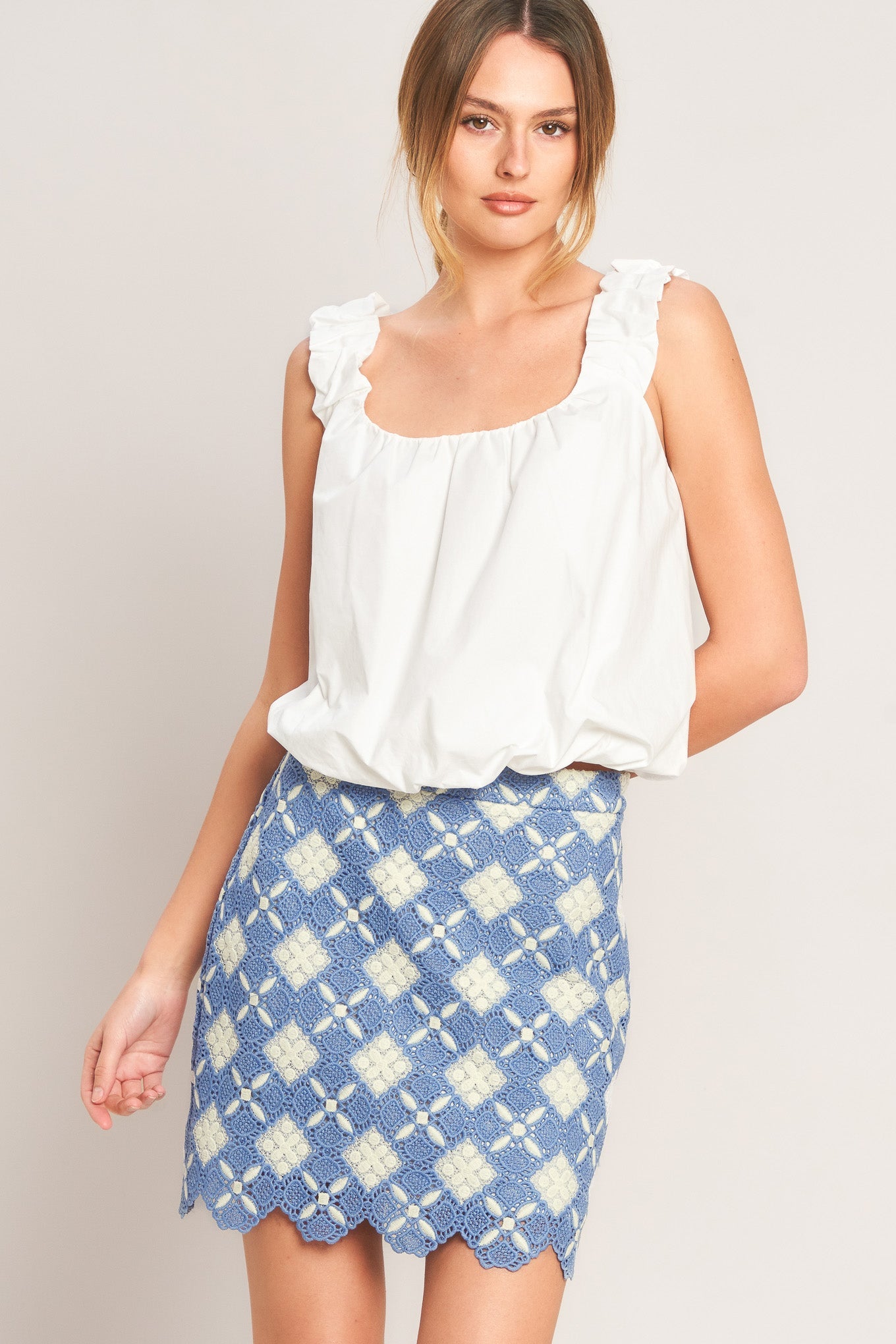 COASTAL WOVEN LACE MINI SKIRT